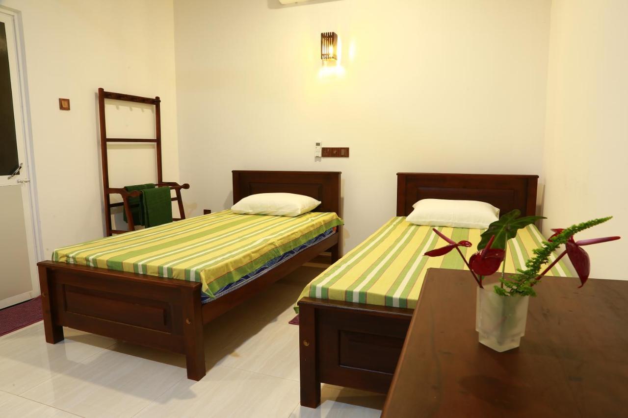 Dearly Holiday Home And Safari Tissamaharama Ngoại thất bức ảnh